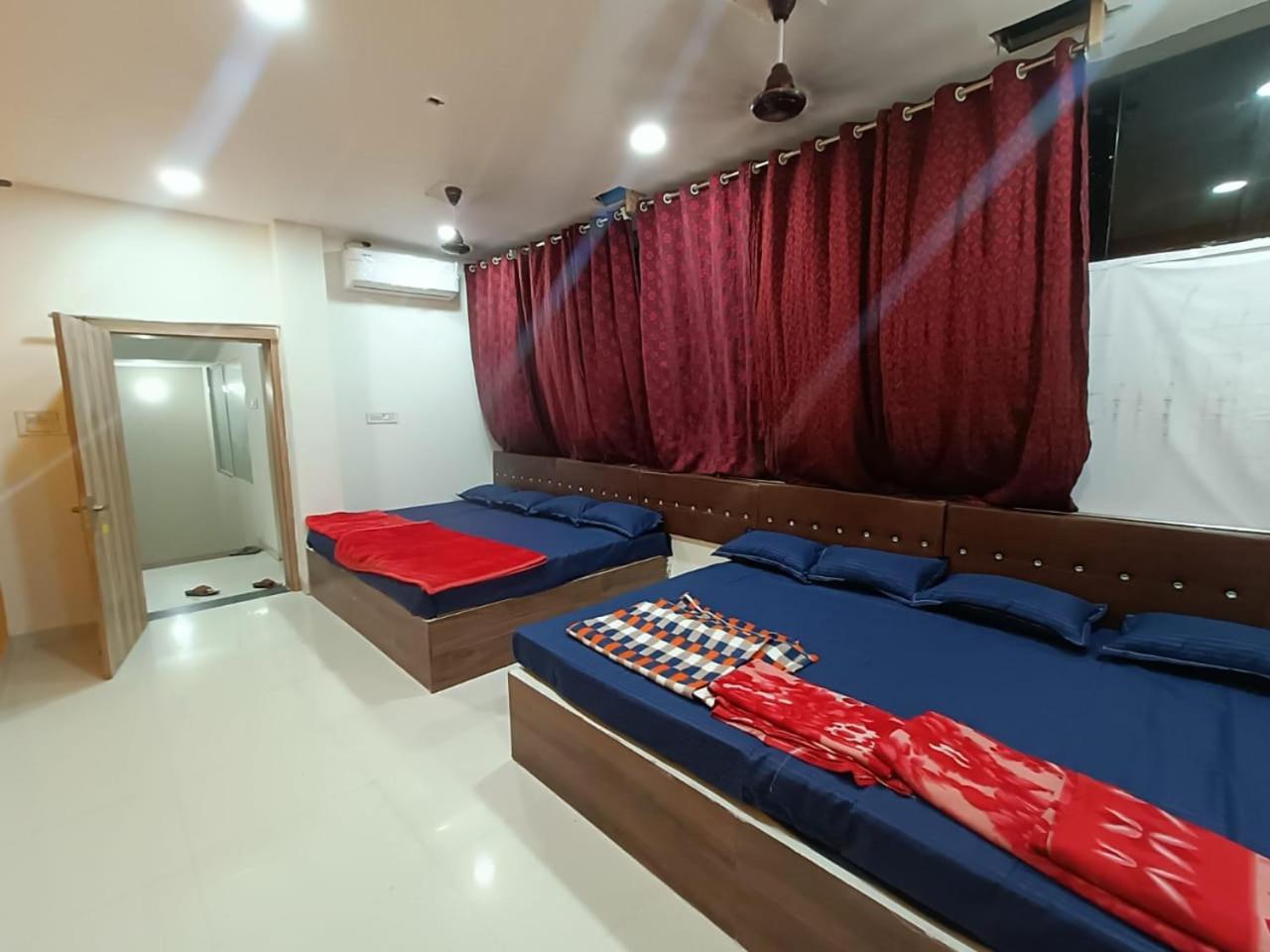 Shree Sawariya Yatri Grah Hotel Уджайн Екстериор снимка
